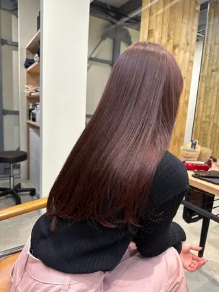 ロング カラー ユウリ YURIのヘアスタイル