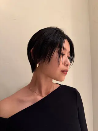 ショート カラー 中井 楓太のヘアスタイル