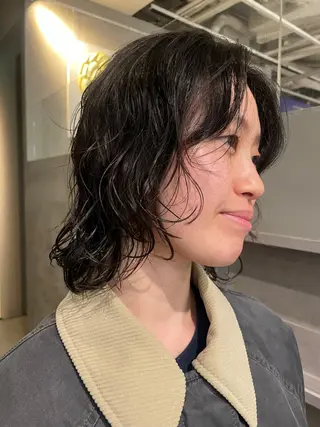 ミディアム パーマ 長島 舞のヘアスタイル