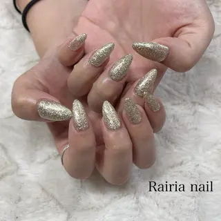 ネイル Rairia MONEのネイルデザイン