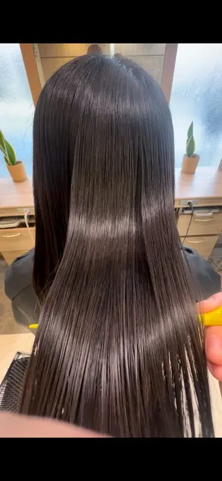 ミディアム パーマ 勝見 美春のヘアスタイル