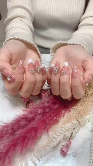 ネイル はな💎ネイル ワンホン、長さ出しのネイルデザイン