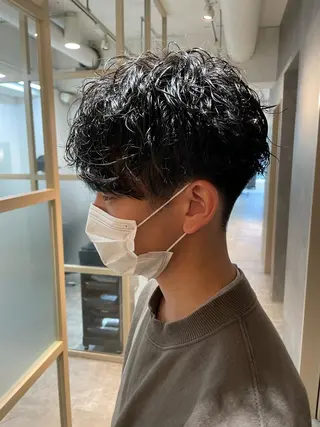 ショート パーマ 渋谷 メンズ 木下 仁来のヘアスタイル