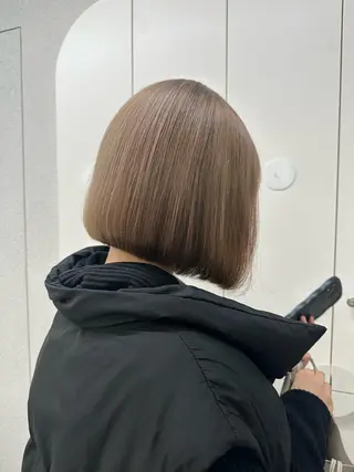 ミディアム カラー ハイトーンボブ Mizuki.のヘアスタイル