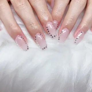 ネイル Nill .のネイルデザイン