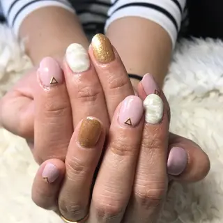 ネイル 近藤 美春のネイルデザイン