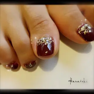 ミディアム Hanatoki所属・菅原 千明のネイルデザイン