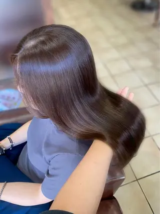 セミロング カラー パーマ 鶴井 地のヘアスタイル