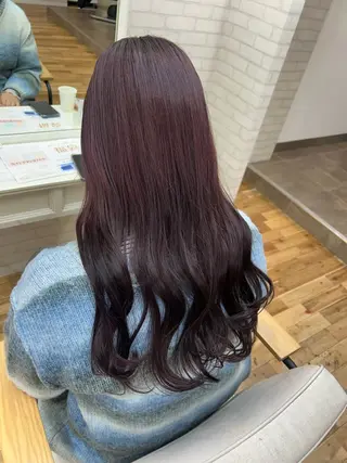 ロング 透明感カラー/牧内 楓/インナーカラーのヘアスタイル