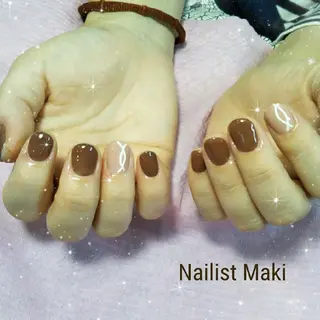 ネイル 小顔・毛穴・たるみ ネイル　似内真樹のエステ・リラクイメージ