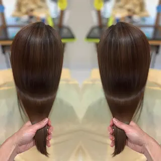 ロング 堀口 彩佳のヘアスタイル