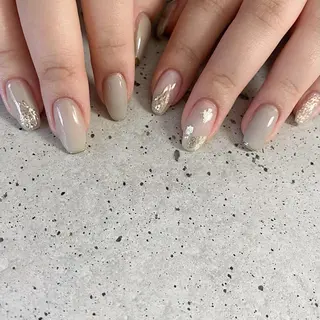 ネイル Ray. ／綺麗目ニュアンスのネイルデザイン