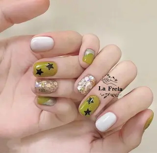 ネイル 🤩 Yuliaユリアのネイルデザイン