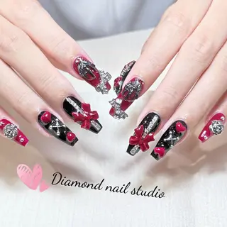 ネイル Diamond 🧚🏻‍♀️のネイルデザイン