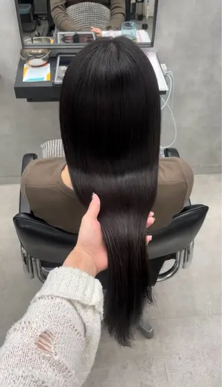 ロング 渡邉彩音 / 原宿美容室🪽のヘアスタイル