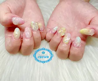 ネイル CROWN プライベートサロンのネイルデザイン