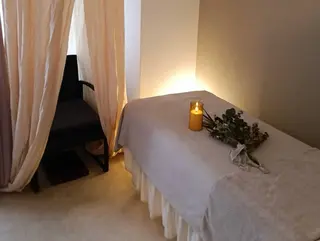 Linné Yomogi Spa所属・Linné Amiのエステ・リラクイメージ