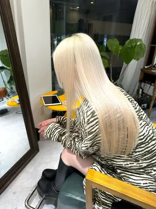 ロング 難波/心斎橋/ボブ/ 髪質改善/ハイトーンのヘアスタイル