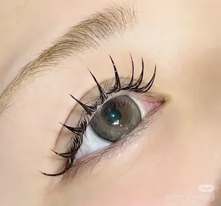 マツエク・マツパ マツエクサロン Tinaのマツエク・マツパデザイン