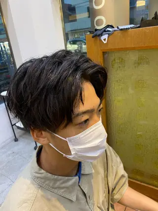 メンズ メンズパーマNo.1 🔥松嶋雄大のヘアスタイル