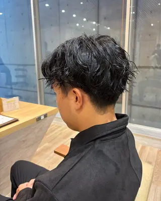 メンズ かどたはるな レイヤー/パーマのヘアスタイル