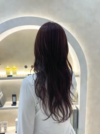 ロング カラー shiori/透明感 /顔周り/髪質改善のヘアスタイル