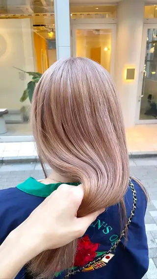 ロング カラー 🔷ダブルカラーハイ トーン🔷櫻井走のヘアスタイル