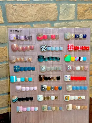 ショート カラー ネイル ネイルサロン リリーブランシュ所属・森 瑞紀のネイルデザイン