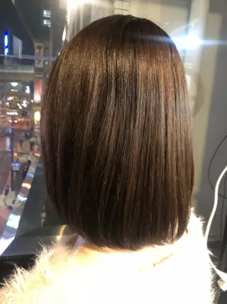 ショート カラー 髪質改善&ブリーチ 伊勢 祐一郎のヘアスタイル