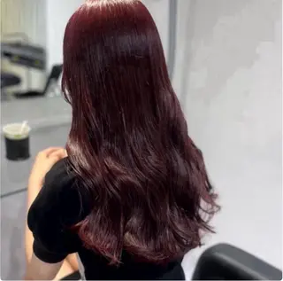 ロング カラー 🫧うる艶トレンド 🫧透明感カラーのヘアスタイル