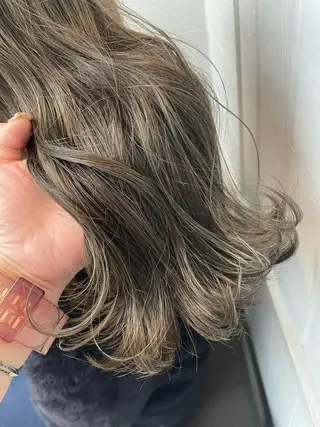 ロング カラー 前髪顔周り✂️店長 ❤️アマミヤ❤️のヘアスタイル