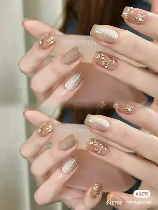 ネイル Rosella Nail Salonのネイルデザイン