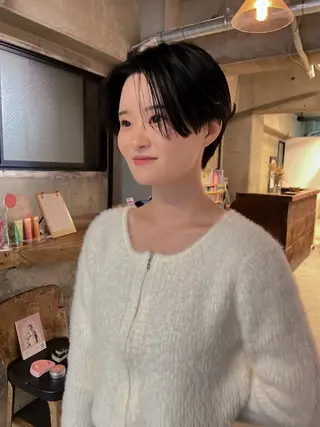 ショート カラー パーマ/レイヤー 岩山丈一郎のヘアスタイル