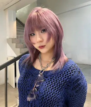 カラー ハッシュレイヤー/ ハイトーン/senaのヘアスタイル