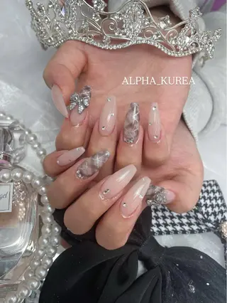 ネイル ALPHA. KUREAのネイルデザイン
