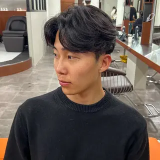 ショート メンズ センターパート/ 暖色カラーayuのヘアスタイル