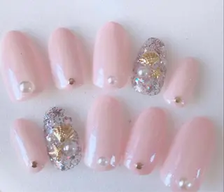 ネイル ゲン レイカのネイルデザイン