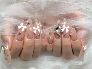 ネイル Roi〈ロワ〉 Akariのネイルデザイン