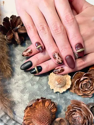 ネイル relaxation boutique LICO所属・タグチ カオリのネイルデザイン