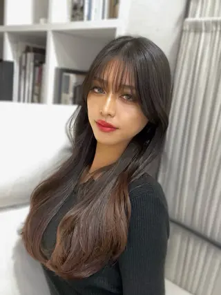 ロング カラー ヘアアレンジ 🦋韓国hair🦋 エクステ店長sakiのヘアスタイル