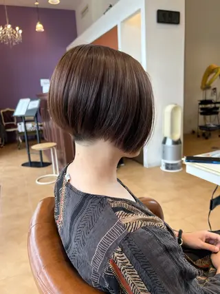 ショート カラー 今中 紗英のヘアスタイル