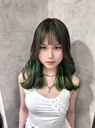 ミディアム カラー ハイトーン🇰🇷 19歳美容師アリルのヘアスタイル