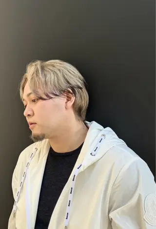 ショート カラー メンズ 石川 舞のヘアスタイル