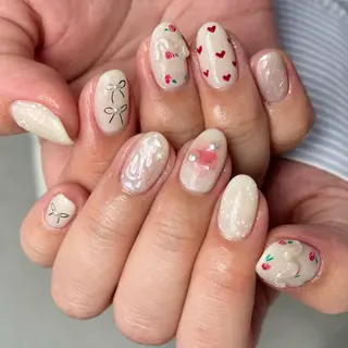 ネイル M Nails Bar at blühen village所属・M Nails Barのネイルデザイン