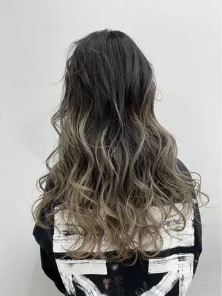 ロング ✨美髪透明感ソムリエ ✨💎KAZU💎のヘアスタイル