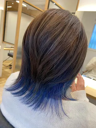 ミディアム サイトウ ナツキのヘアスタイル