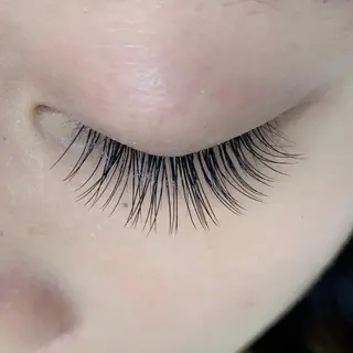 マツエク・マツパ 脱毛×アイラッシュCeriseLaLa所属・まつげ&アイブロウ スリーズララ🍒のマツエク・マツパデザイン