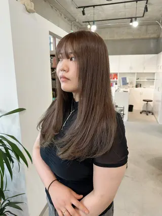 セミロング カラー カイリ /レイヤーカットのヘアスタイル