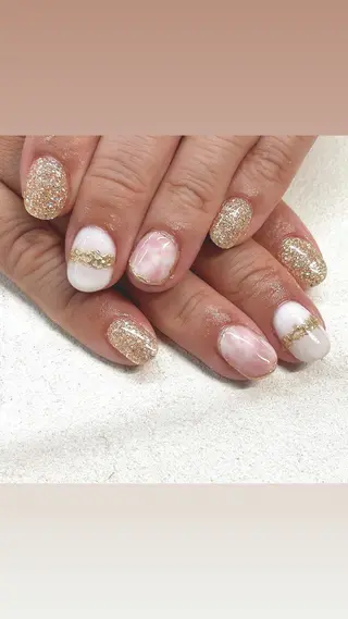 ネイル Bianca市ヶ谷店 Aiuraのネイルデザイン