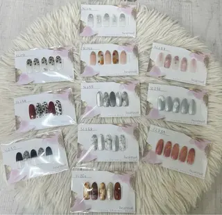 ネイル F Aishaのネイルデザイン